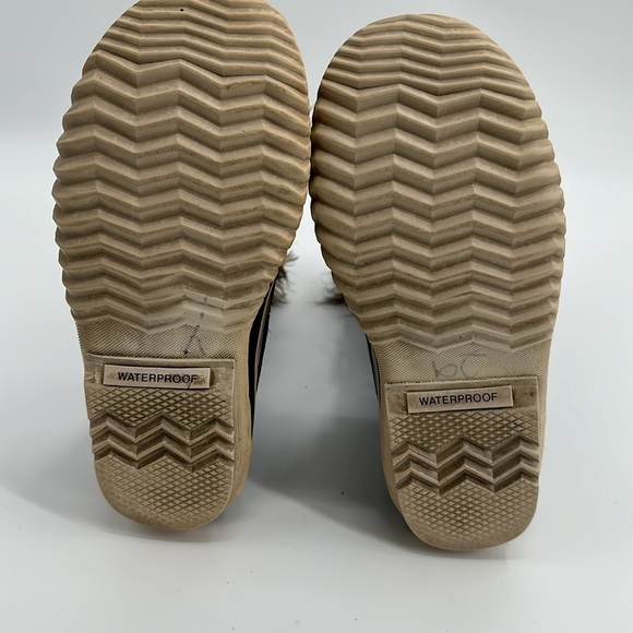 Sorel Black Suede Joan of Arctic Fuzzy Lined Boot Size 8 - Picture 8 of 10